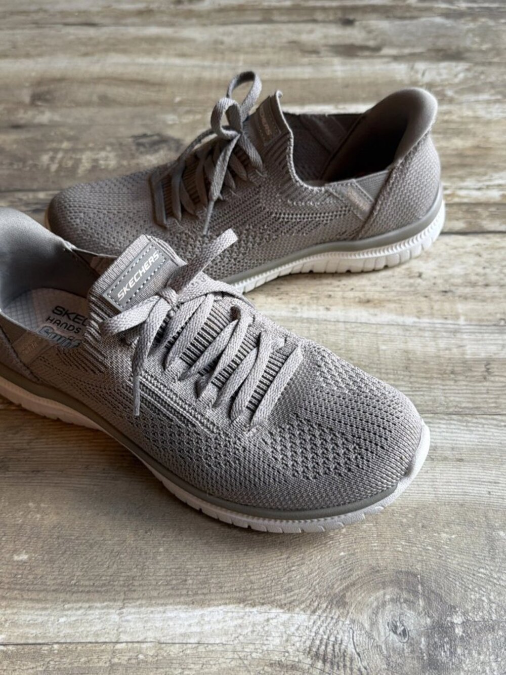 SKECHERS Virtue Hands Free Swift Fit Gray Knit Shoes Women’s 6 - Picture 3 of 8
